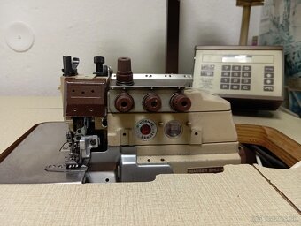 Priemyselné šijacie stroje - 4