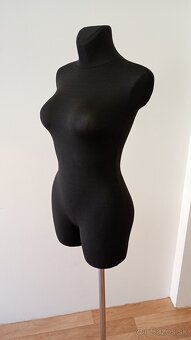 Nová krajčírska figurína, veľkosť 40/42, nastaviteľná výška - 4