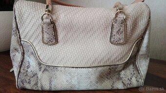 Kabelka Guess Makala - 4