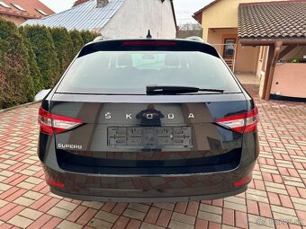 Škoda Superb III Combi Facelift - 4