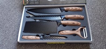 Sada nožov - 4