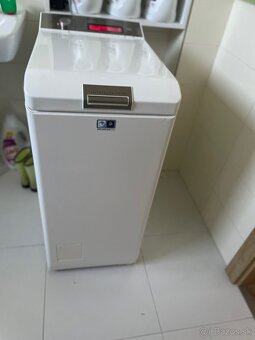 Práčka z hora plnená AEG L86560TL4 - 4