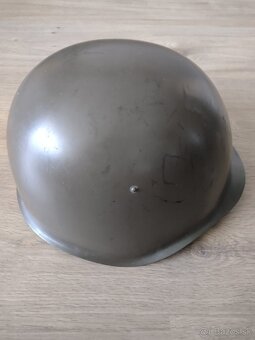 Predám vojenskú prilbu - 4