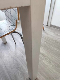 Predám jedálenský stôl - 4