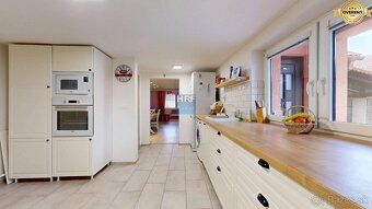 3izbový rodinný dom v obci Dubovce - 4