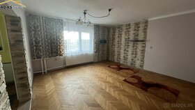 Ponúkame na predaj dvojgeneračný rodinný dom v meste Spišská - 4