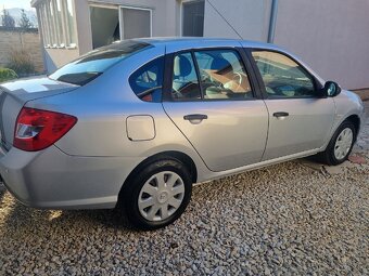 Predám renault thalia 2 1.2 - 4
