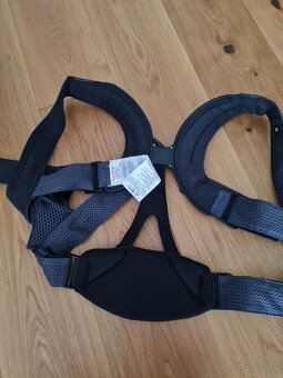 Babybjorn Airy mesh- ergonomický nosič - 4