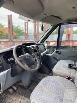 Ford transit 6 miestny - 4