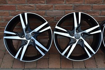 5x108 R19 Hlinikove disky Original Volvo XC60 - 4