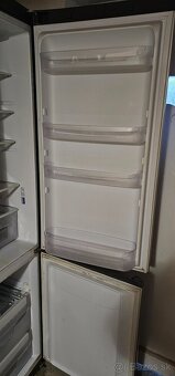 Predám chladničku s mrazničkou INDESIT - 4