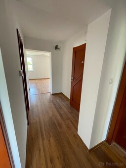 Nadštandardný 3 izbový byt vo Vranove nad Topľou - 4