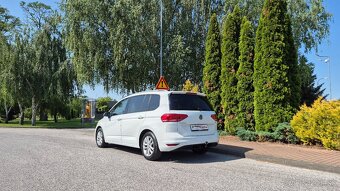 Volkswagen Touran 1.2 TSI BMT Comfortline - 4