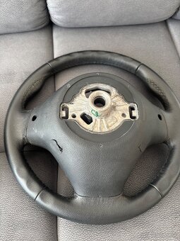 Predám volant BMW F30/F20 aj s airbagom - 4