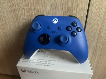 Xbox Series S/X ovládač (Shock Blue, komplet balenie) - 4