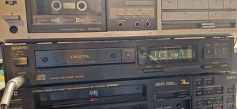 Sanyo,sony,jvc,vhs,cdplayer,tape deck - 4