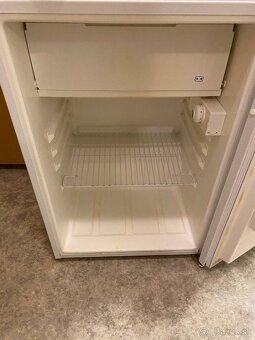 Malá chladnička CALEX - 4