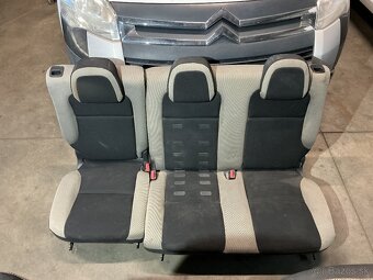 Citroen Berlingo - sada sedadel. 1000Kč - 4