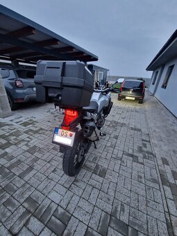 Honda Africa Twin CRF 1000L r,v. 2016, manuál, 2majiteľ - 4