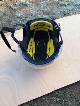 Prilba ccm tacs 210 - 4