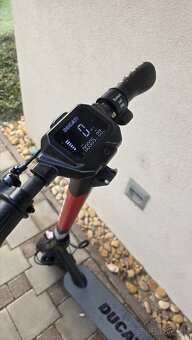 Elektricka kolobezka ducati pro 2 - 4