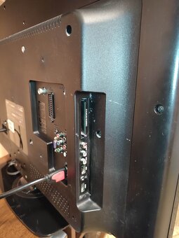 Philips 32PFL3606H FullHD 32\" 81cm LCD - 4