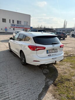 Ford focus combi vignale 2,0 A/T, 110kw, 2019 - 4