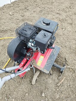 Rotavator Hecht 785 - 4