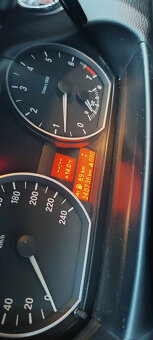Predám BMW 118 i - 4