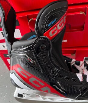 korcule CCM Jetspeed FT6 Pro - 4