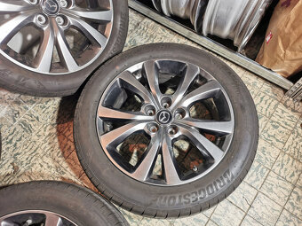 Mazda CX-30 - orig. 18" alu disky s letnými pneu - 6+ mm - 4