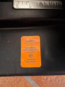Autosedačka pre deti čo sedia - 4