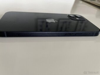 iPhone 12 - 4