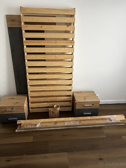 Manželska posteľ s nočnými stolíkmi 180x200cm - 4