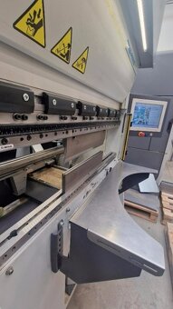 Ohraňovací servoelektrický lis LVD DYNA-PRESS 24/12 PLUS - 4