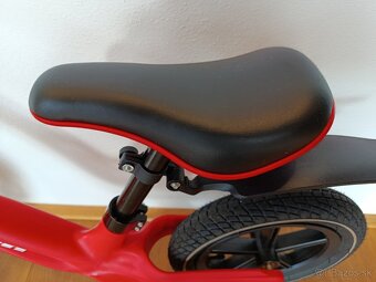 Nepoužívané odrážadlo XERWEI HY04 za super cenu - 4