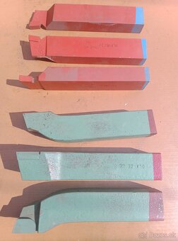 , Vratidlo, Hroty, Noze - 4