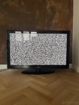 Samsung TV uhlopriečka 115 cm - VADA na obrazovke - 4