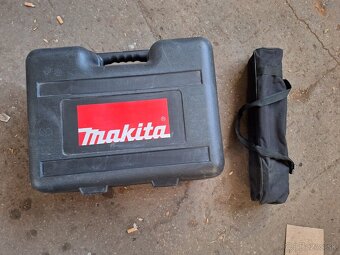 Laserova nivelacka Makita SKR301 - 4