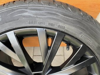 ANTARES Schwarz Orig.skoda Superb3 5x112 8jx18 ET 44 VW 23 - 4