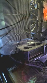 ASUS DUAL GeForce RTX 4060 O8G - 4