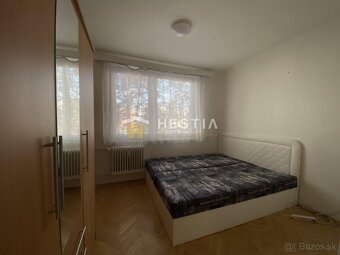 NA PREDAJ veľký 3,5-izb.byt, Hviezdoslavova ul., Senica - 4