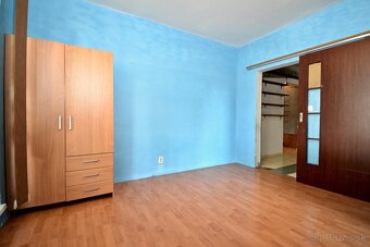 Na predaj 3izb byt s balkónom - 4