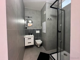Krárkodobý Prenájom-Apartmán v BB - od 3 hod. - 4