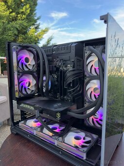 R9 7950x, 5090, 64GB, V Zaruke, 2TB, 1200W - 4
