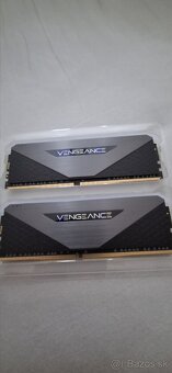 Pamäťe DDR4 16GB - 4