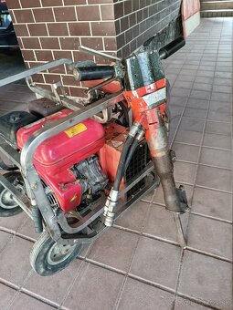 Prenajmem rezačku, centrálu, kladivo, vibrátor na betón, - 4