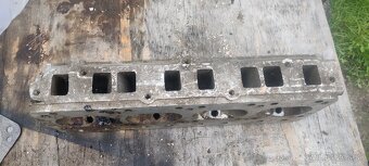 Gaz 21 volga hlava - 4