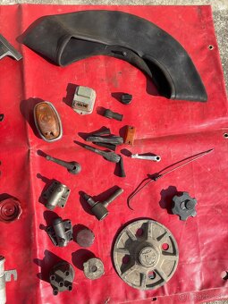 Auto veterán diely - 4