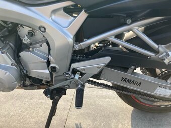 Yamaha FZ6 N Fazer - 4